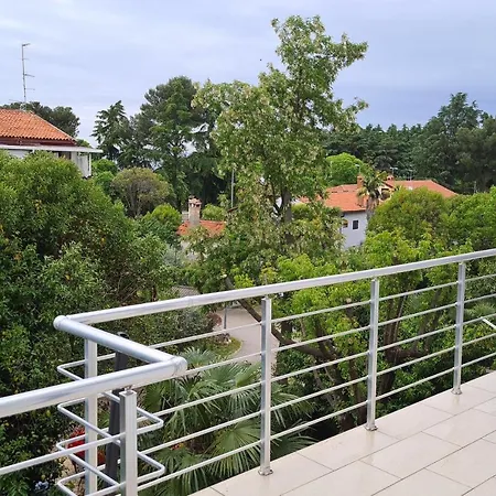 Lägenhet With Wifi - 16880 Poreč