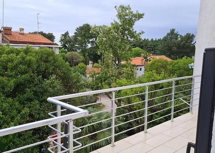 Appartamento With Wifi - 16880 Porec